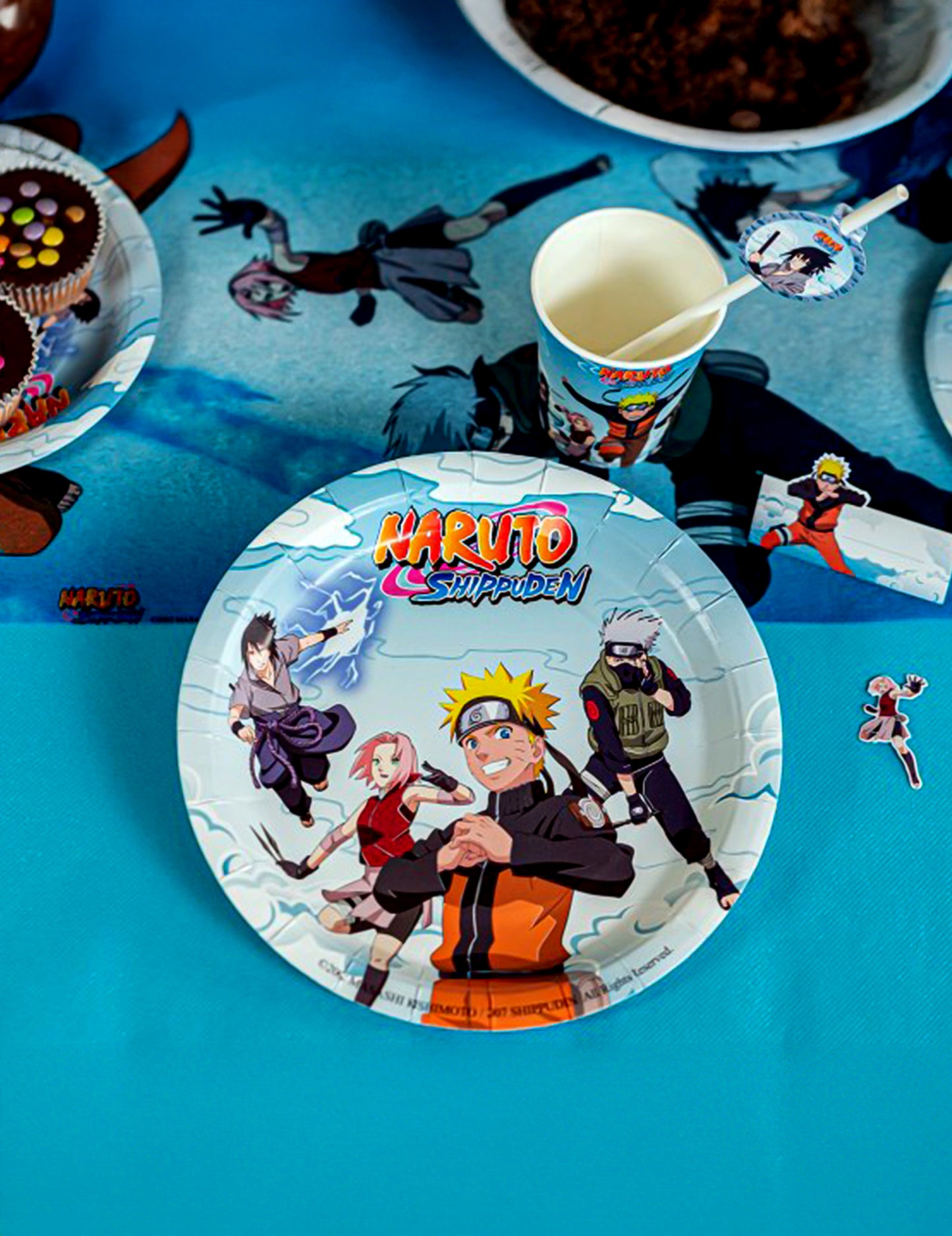 8 borden van karton 23 cm Naruto Shippuden™