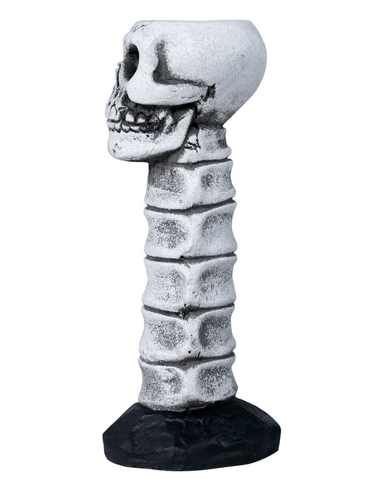 Vue de profil du chandelier tête de mort