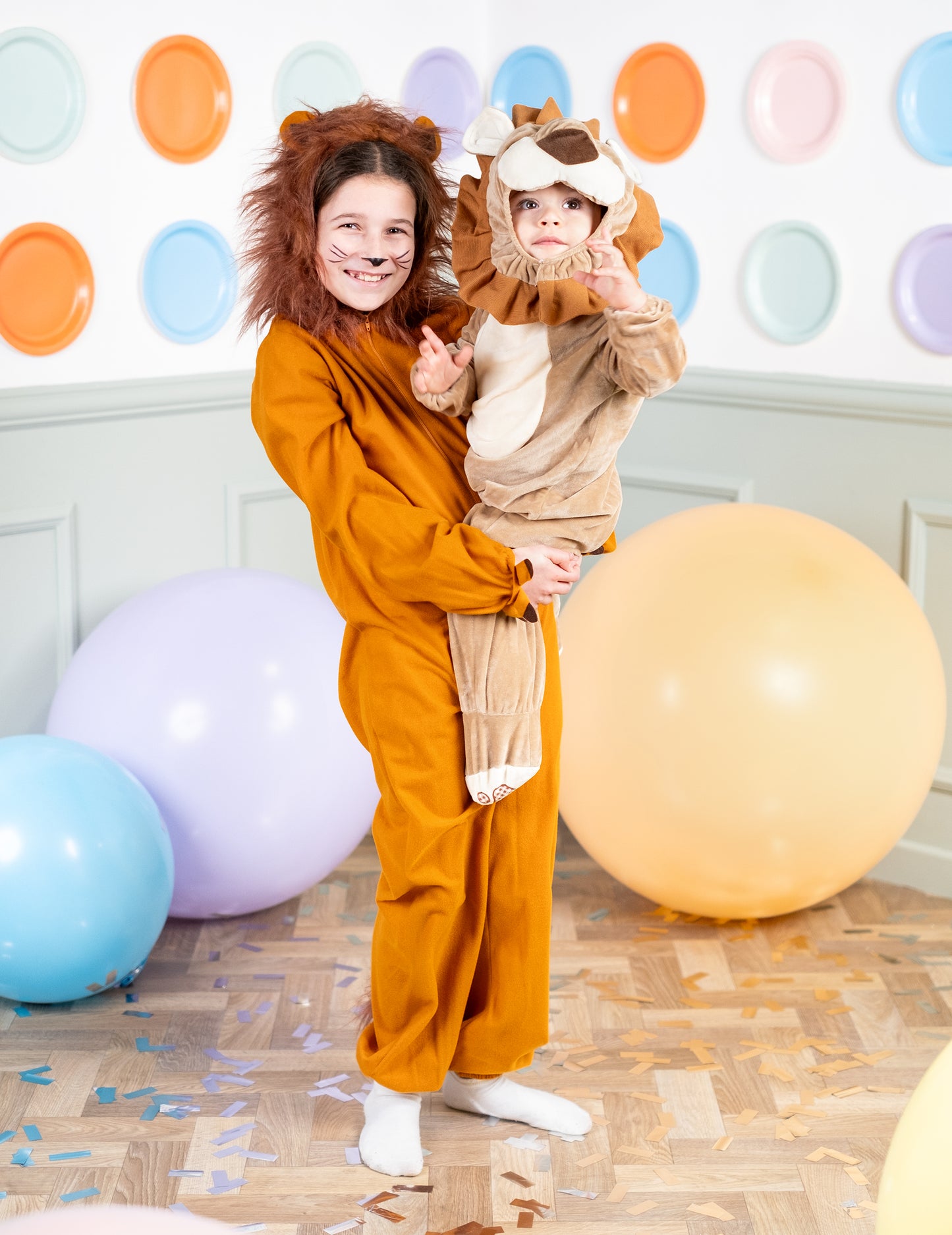 Vue d'ensemble du déguisement lion pour bébé