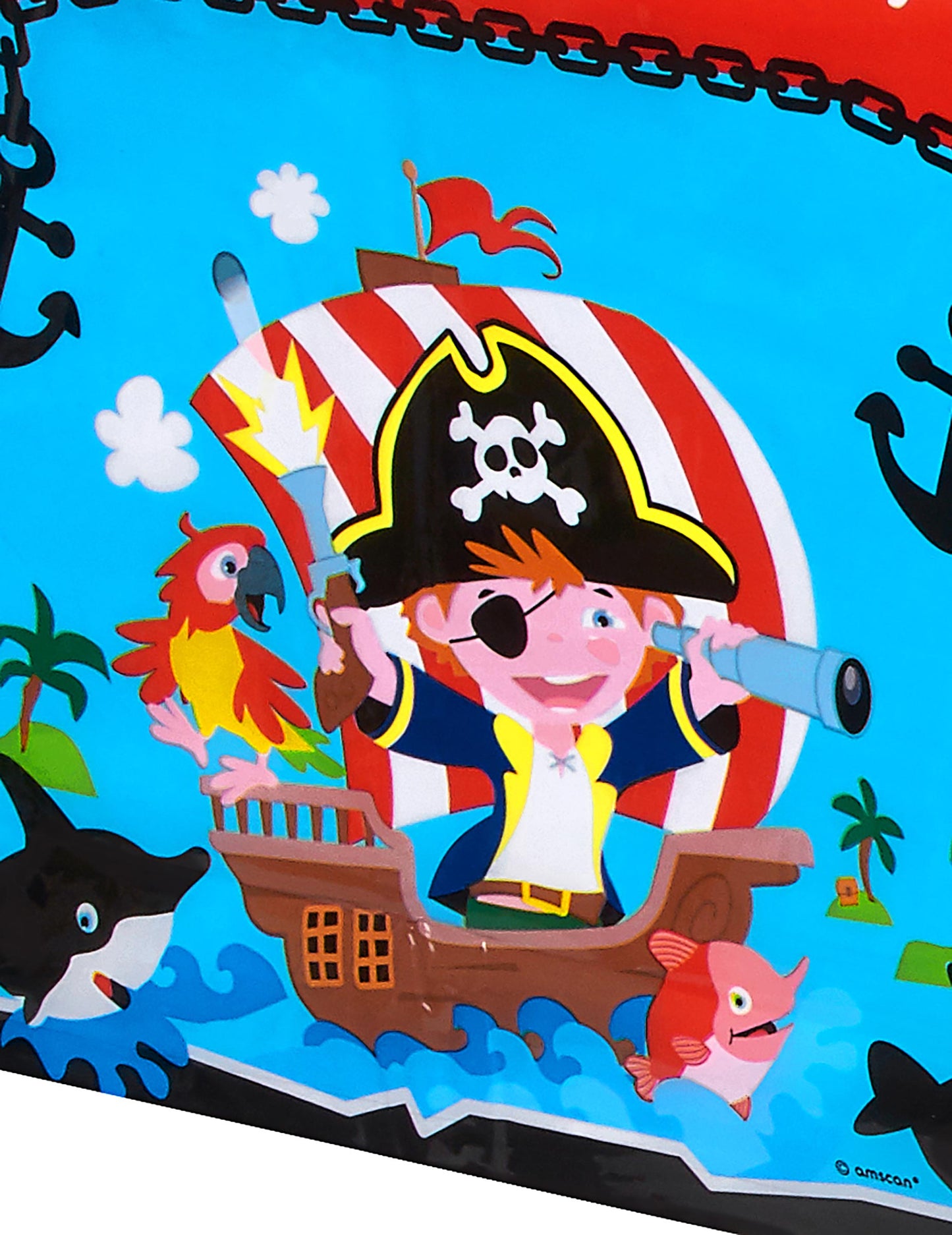 Gros plan sur l'illustration de la nappe plastique pirate pour anniversaire