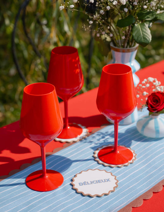 Verre à vin sur pied plastique rouge 47 cl