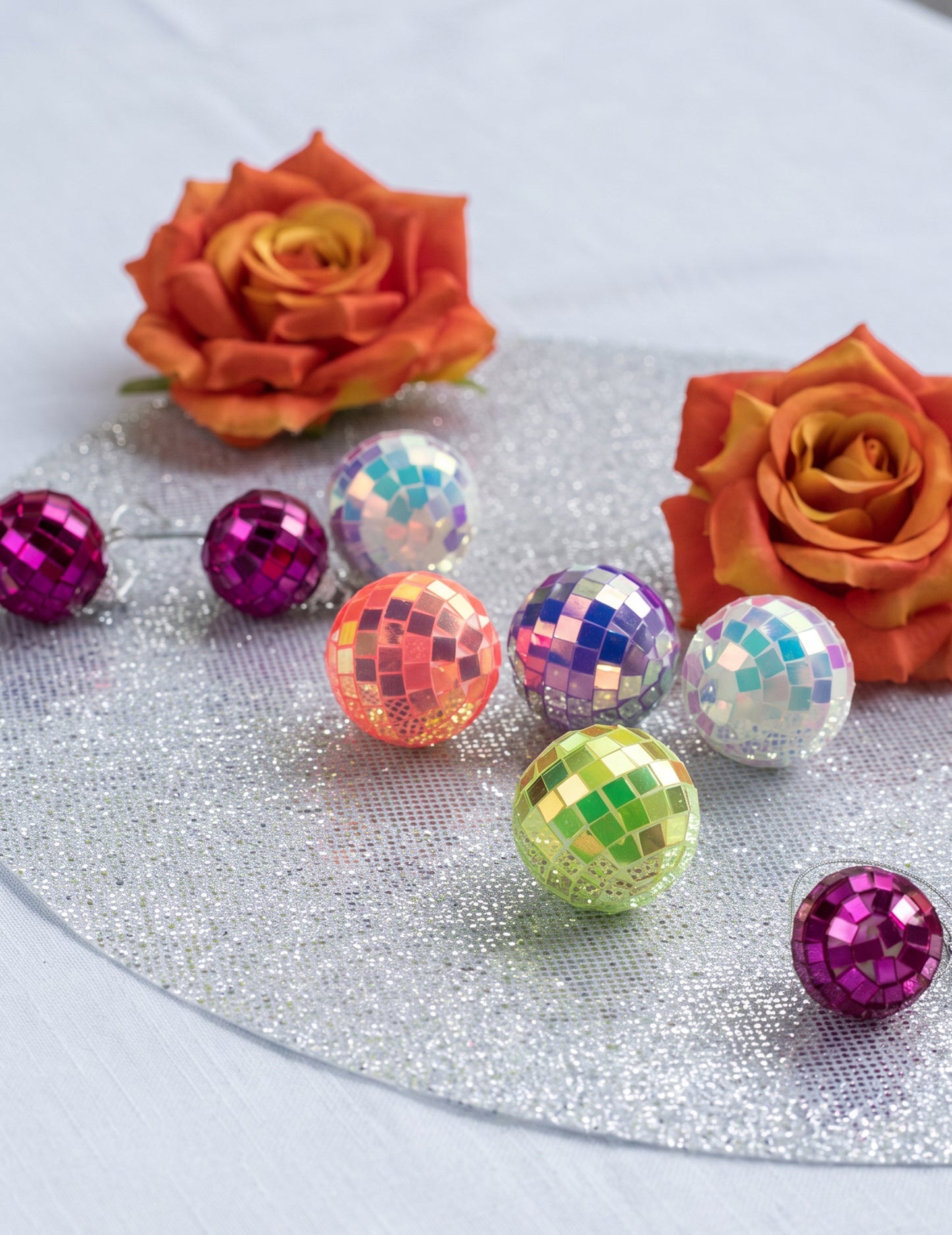 10 mini iriserende discoballen meerkleurig 4 cm