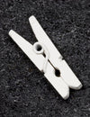 Mini pinces à linge en bois pour décoration blanches