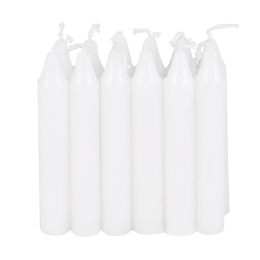 Gros plan du lot de 12 bougies pour lampions