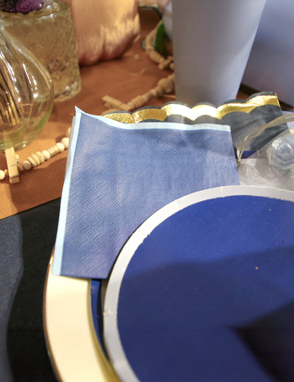 Serviettes cocktail décoration de table bleu marine et bleu orage bi-color