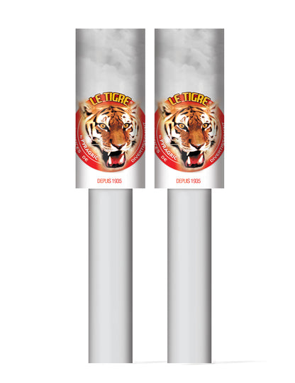 Vue des deux tubes du fumigène à main 45 secondes pour adulte