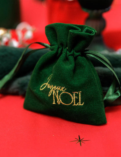 4 geschenkzakjes Joyeux Noël donkergroen fluweel en goud 9,5 x 11,5 cm