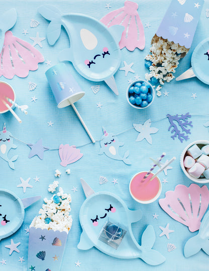 Vue d'ensemble de la décoration du gobelet en carton licorne des mers