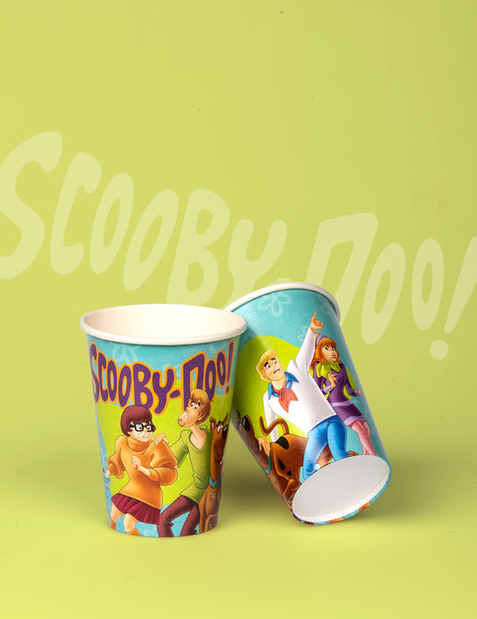 Détail des personnages illustrés du gobelet en carton Scooby-Doo