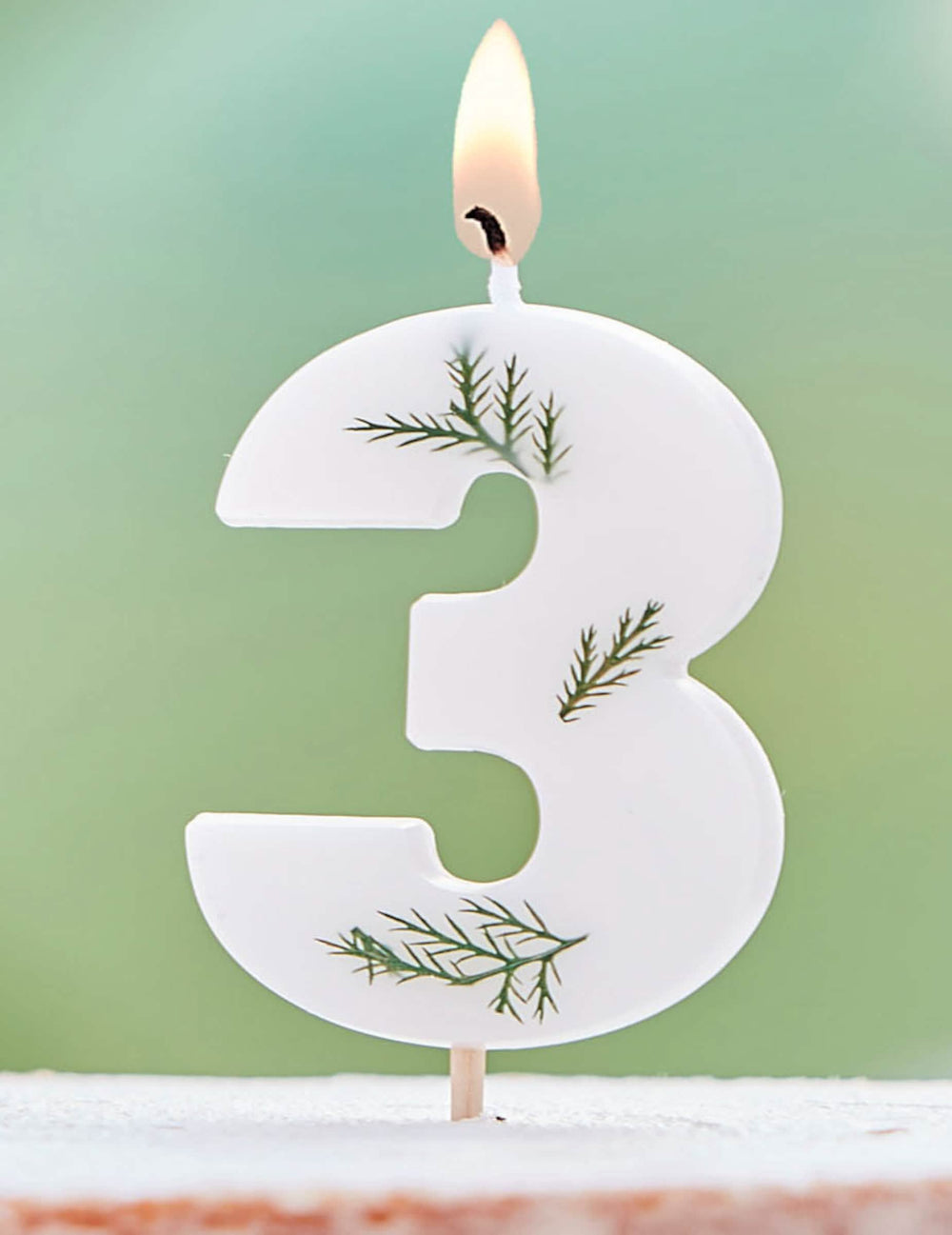 Numéro 3 de la bougie chiffre feuilles naturelles pour anniversaire