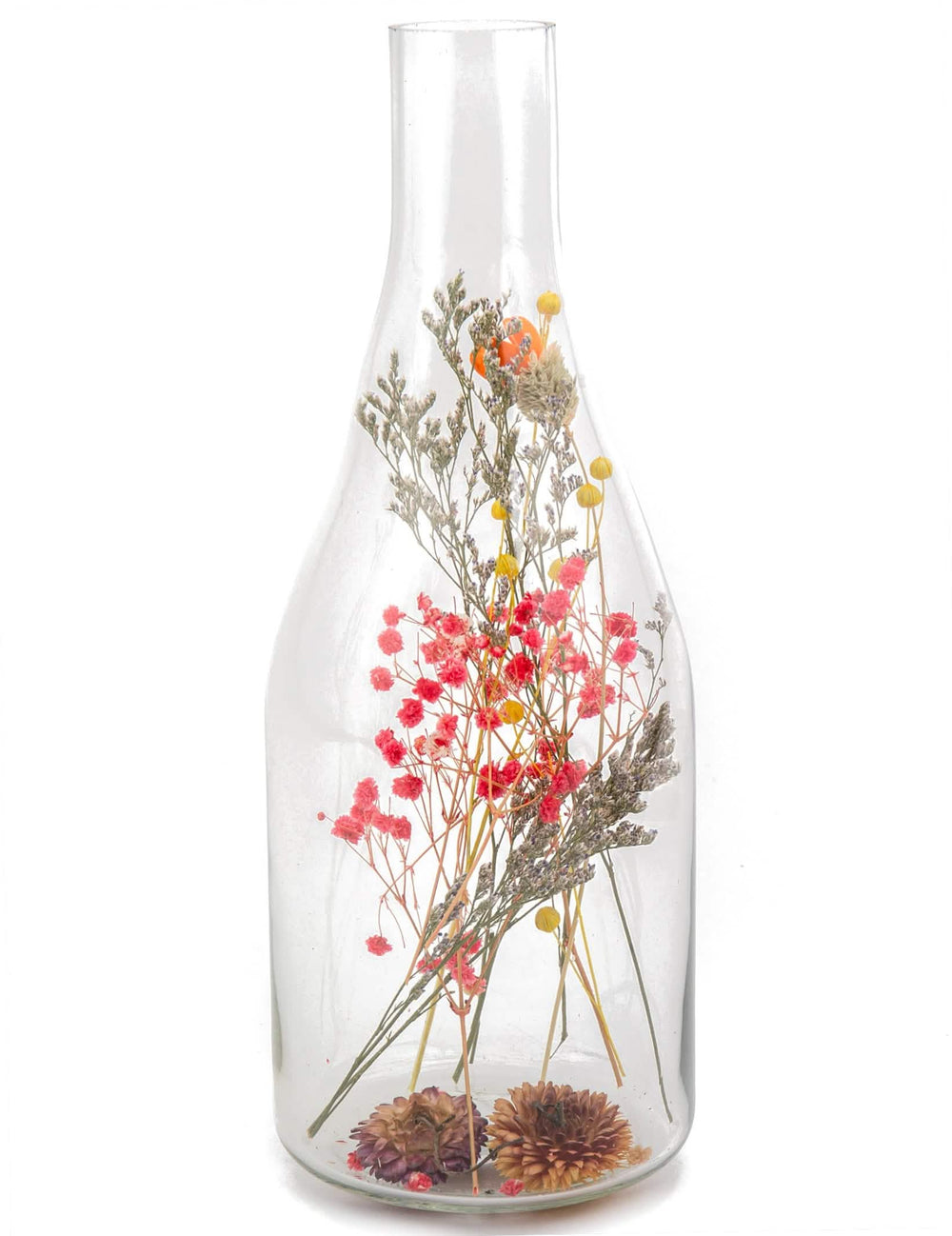 Fles met gedroogde bloemen voor een kleurrijk tafelstuk