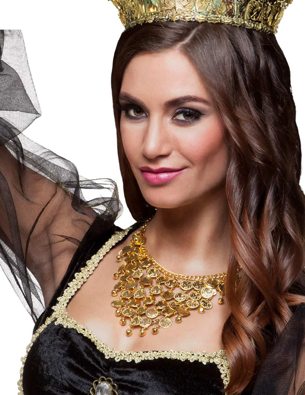 Gros plan du collier danseuse orientale pour femme