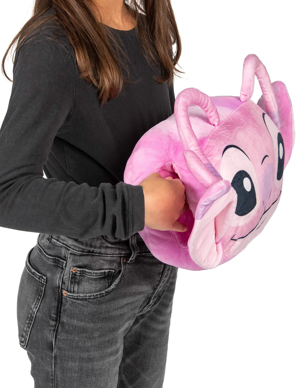 Détail de l'ouverture pour les mains du coussin cocooning en forme de tête Angel Lilo & Stitch™