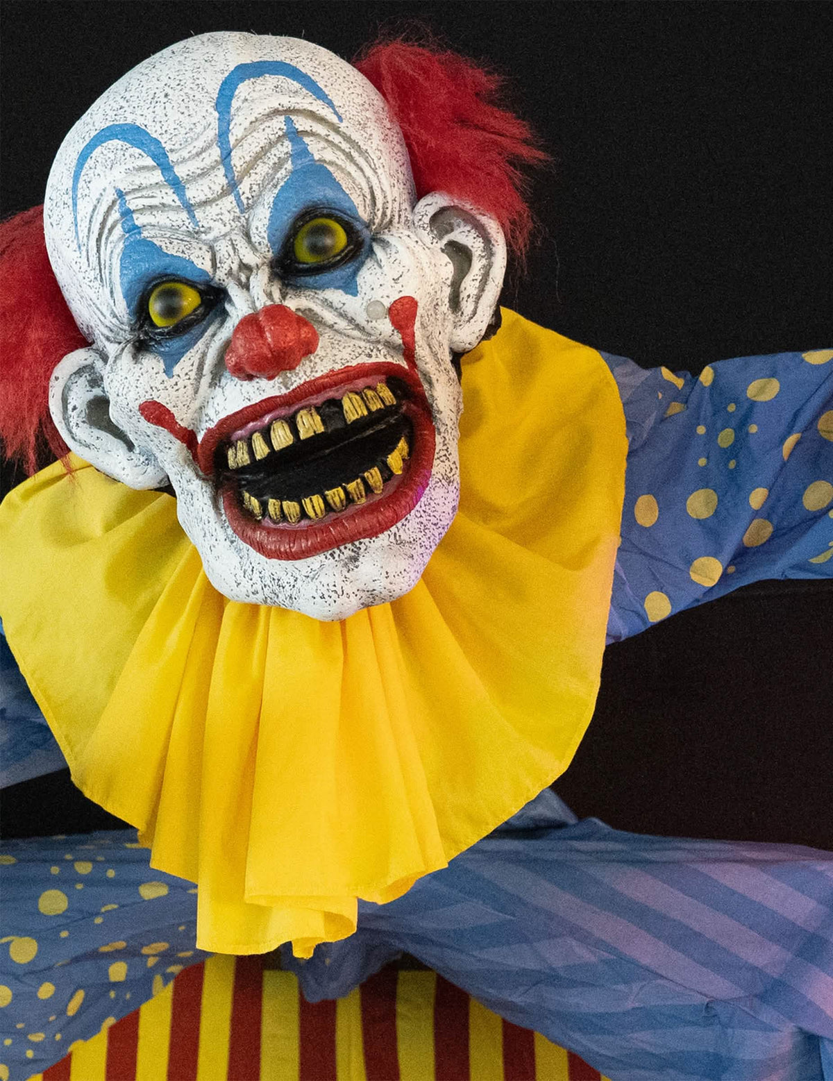 Geanimeerde clown-ingang decoratie met beweging, geluid en lichteffecten 290 cm