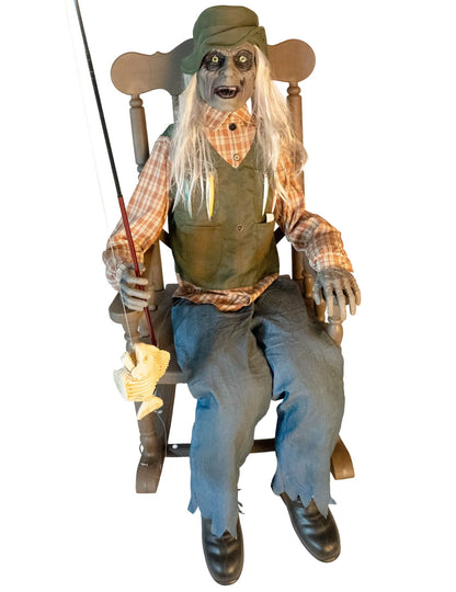 Décoration animée pêcheur hanté sur chaise à bascule avec mouvement 67 x 95 x 185 cm