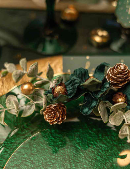 Elegance bloemdecoratie donkergroen en goud 23 cm