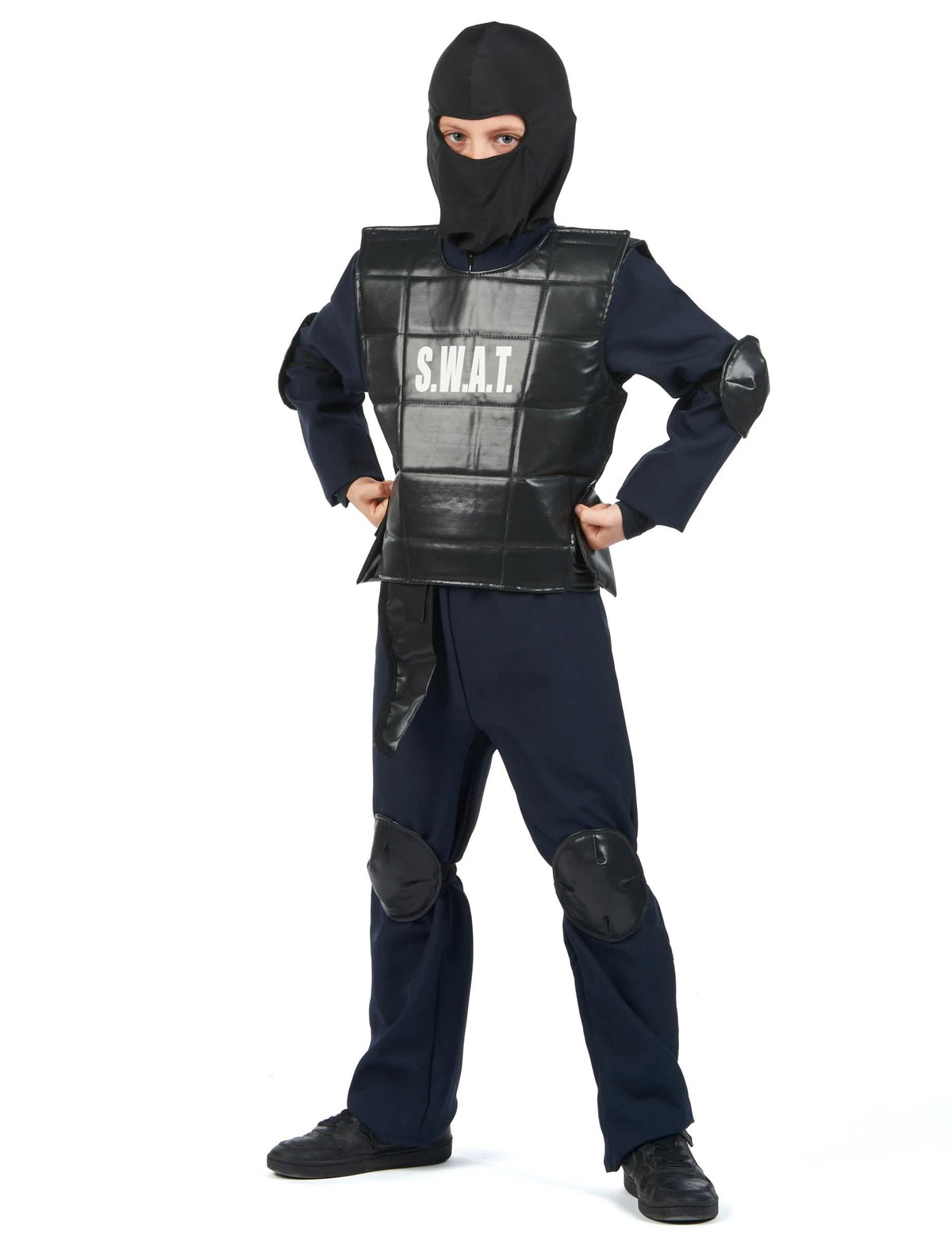 Vue de face avec plastron et genouillères du déguisement officier du SWAT