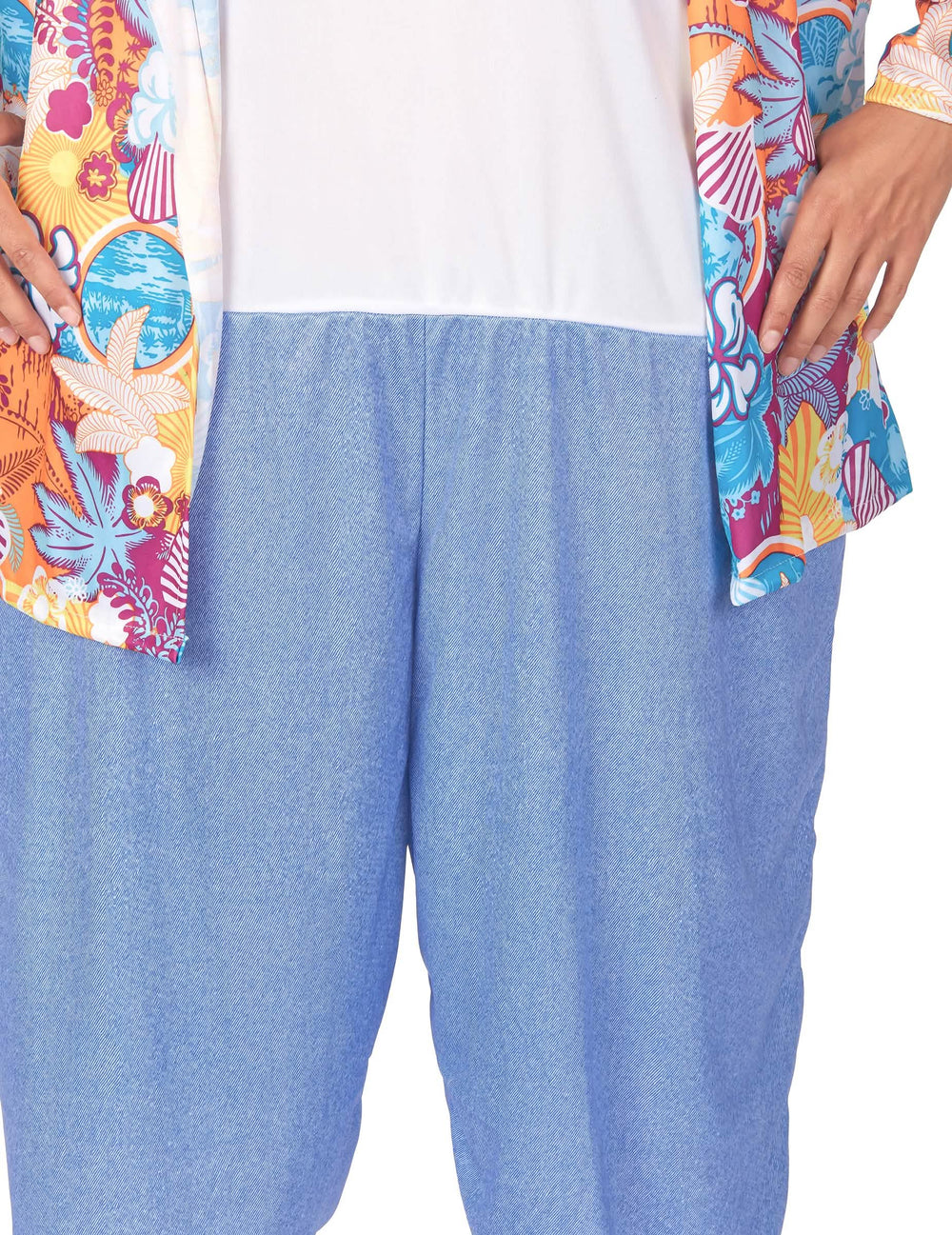 Gros plan sur le pantalon bleu du déguisement touriste kitsch pour adulte