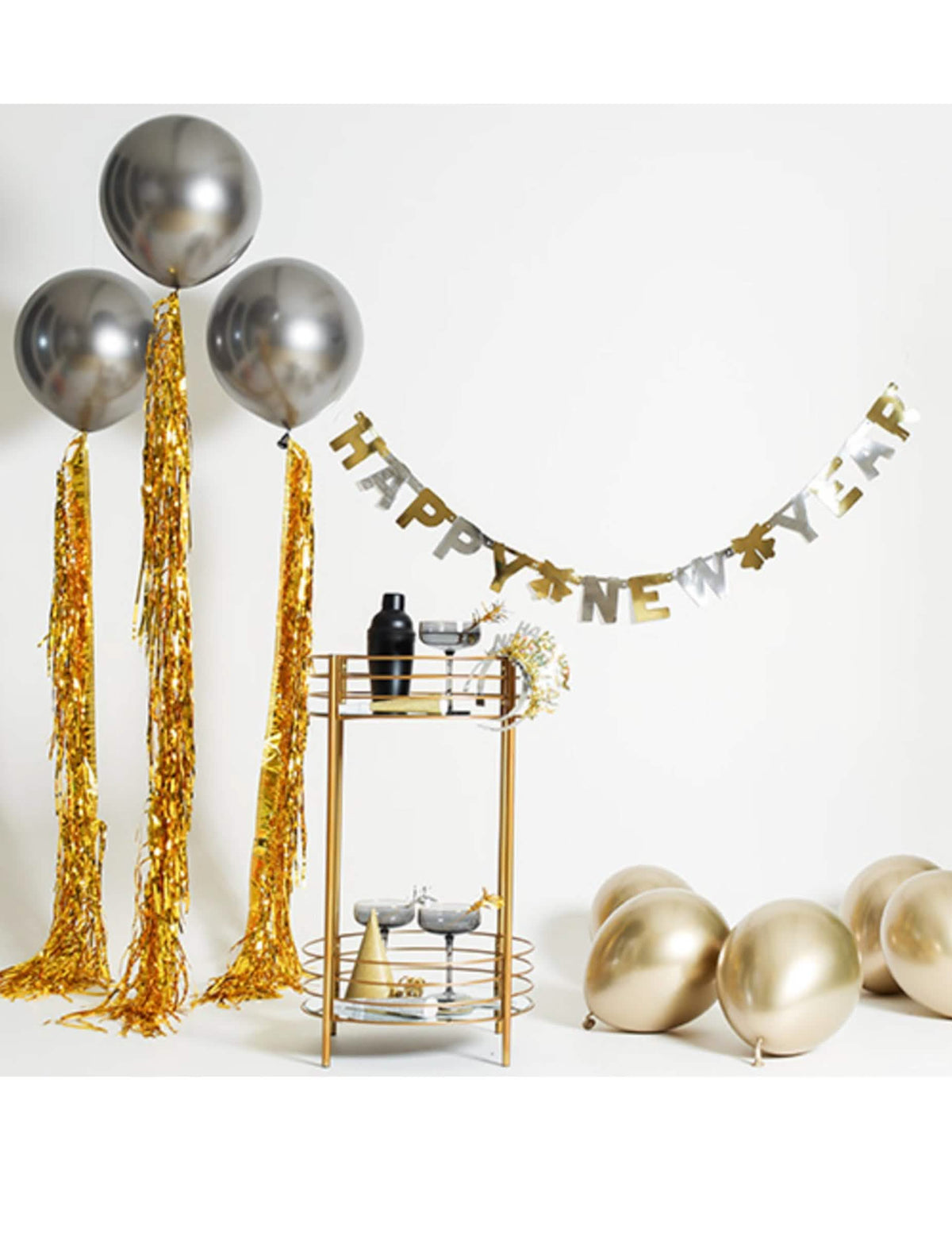 Mise en situation du kit cotillons Happy New Year