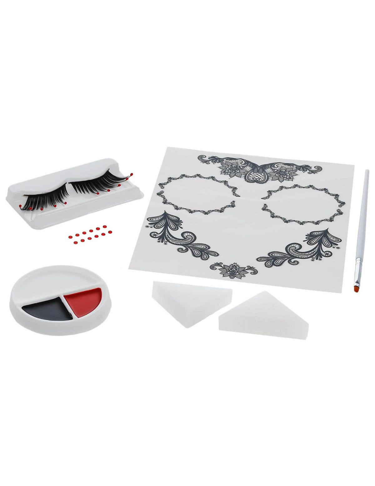 Vue d'ensemble des accessoires du kit maquillage glamour avec faux cils et bijoux Dia de los muertos