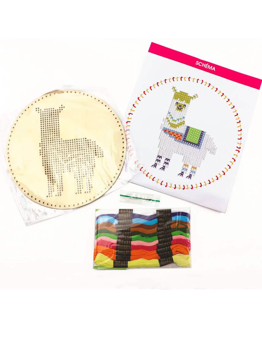 Contenu complet du kit suspension à broder lama