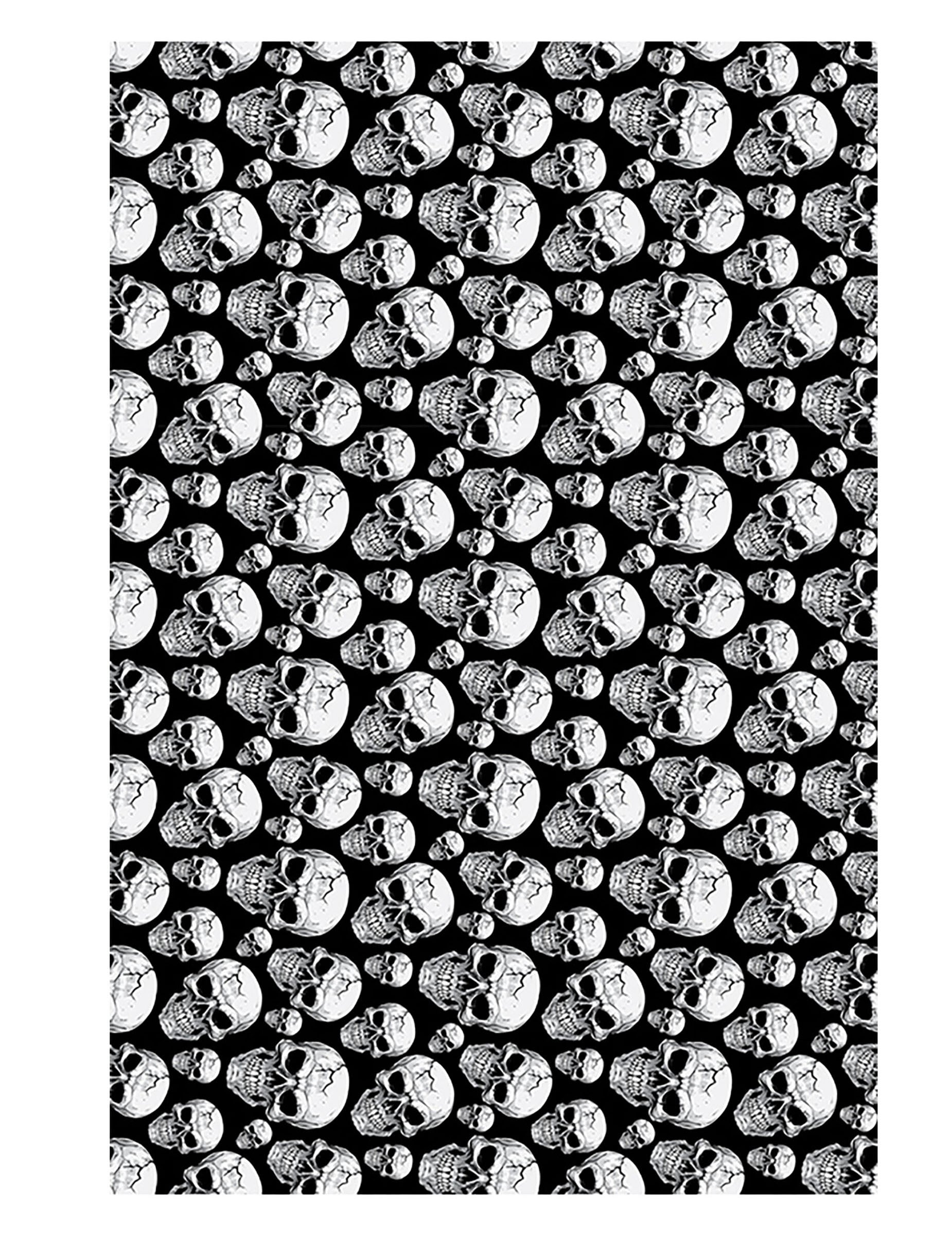 Nappe tête de mort noir et blanc avec motifs de crânes